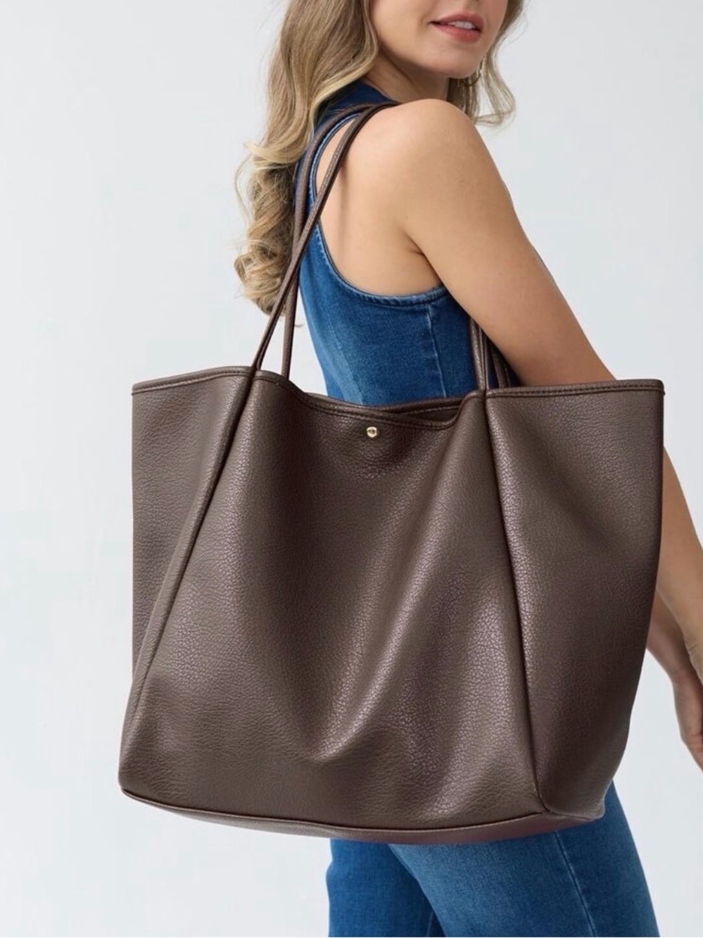 Everyday Oversized Brown Pebbled Tote - Women's Shoulder Bag